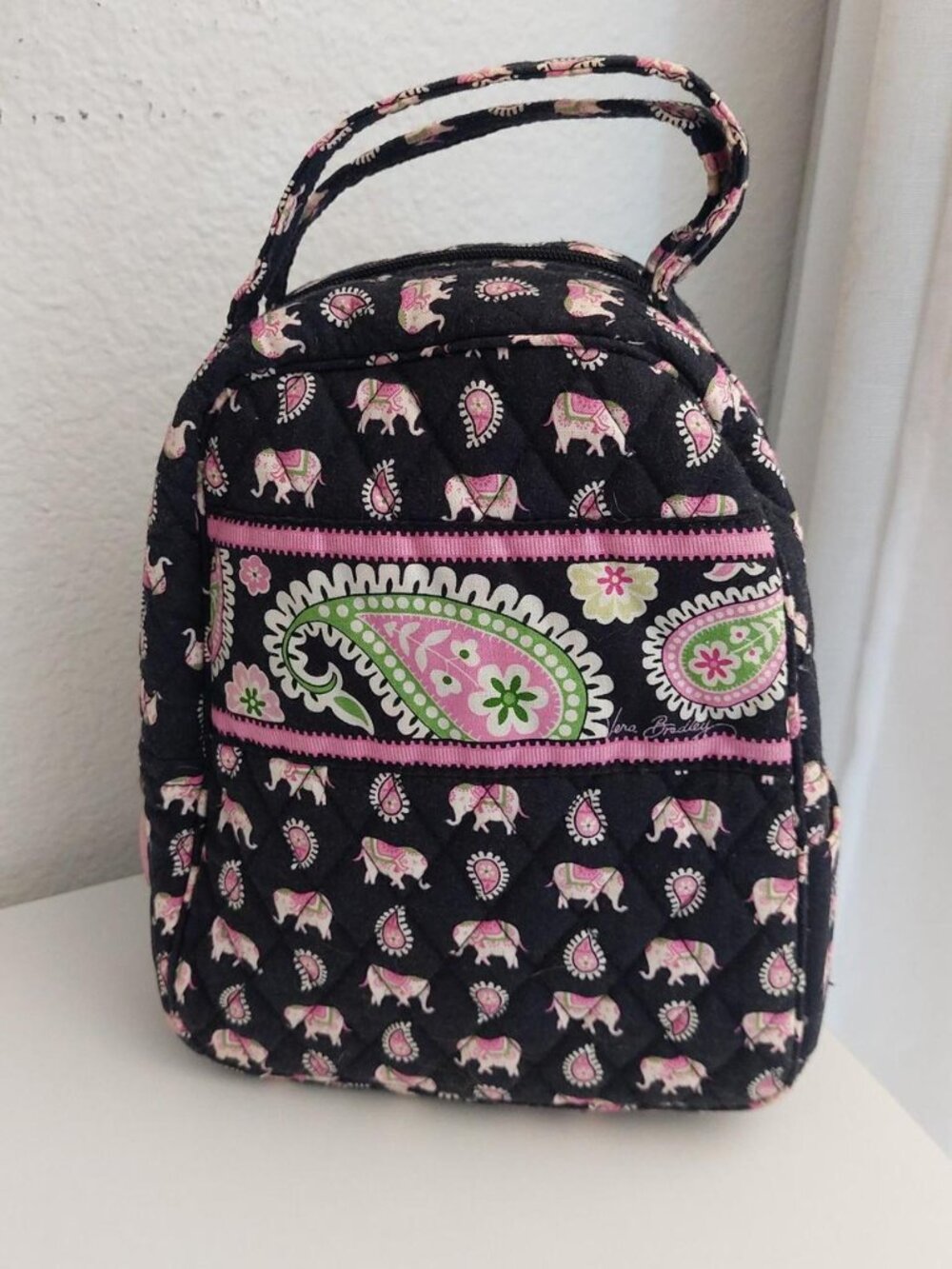 Vera Bradley black & pink paisley and elephant print quilted lunch bag #verabrad